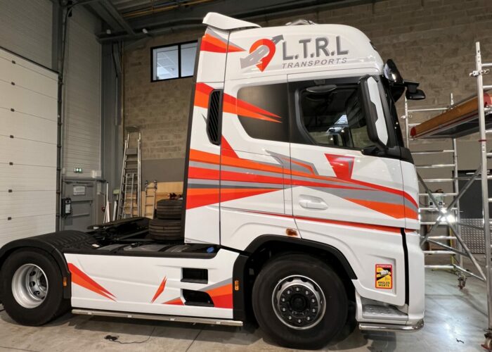 Camion LTRL 2