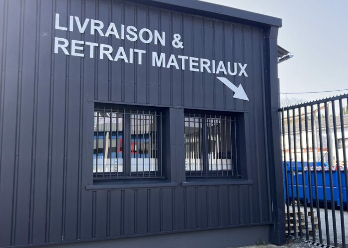 Enseigne AUBADE
